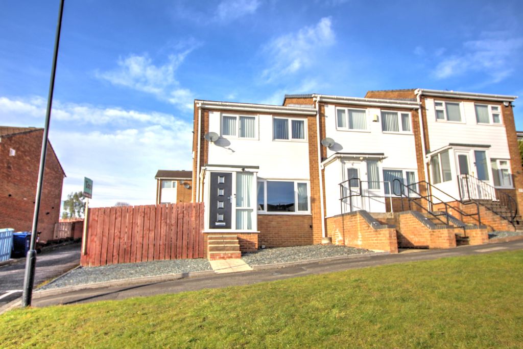 Property photo 1 of 17 Img_1823_4_5