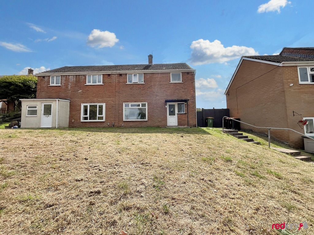 Property photo 1 of 6 External
