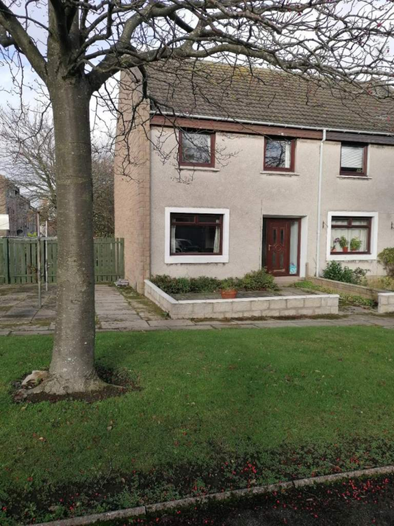 Property photo 1 of 7