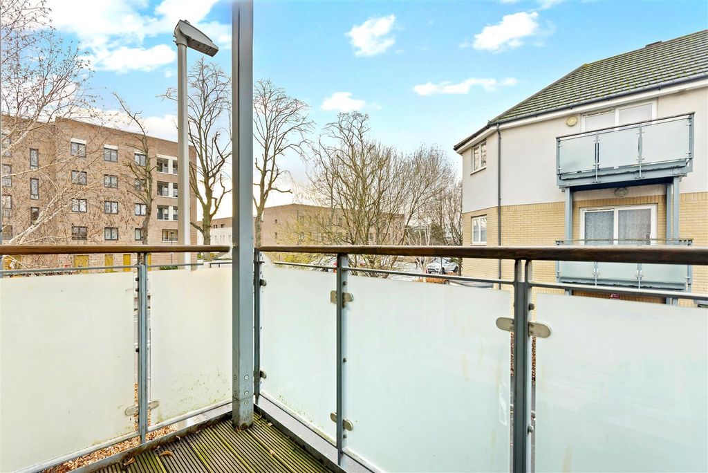 Property photo 2 of 8 02.Jpg