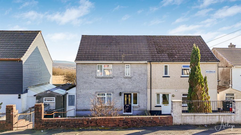 Property photo 1 of 17 Main Dwelling