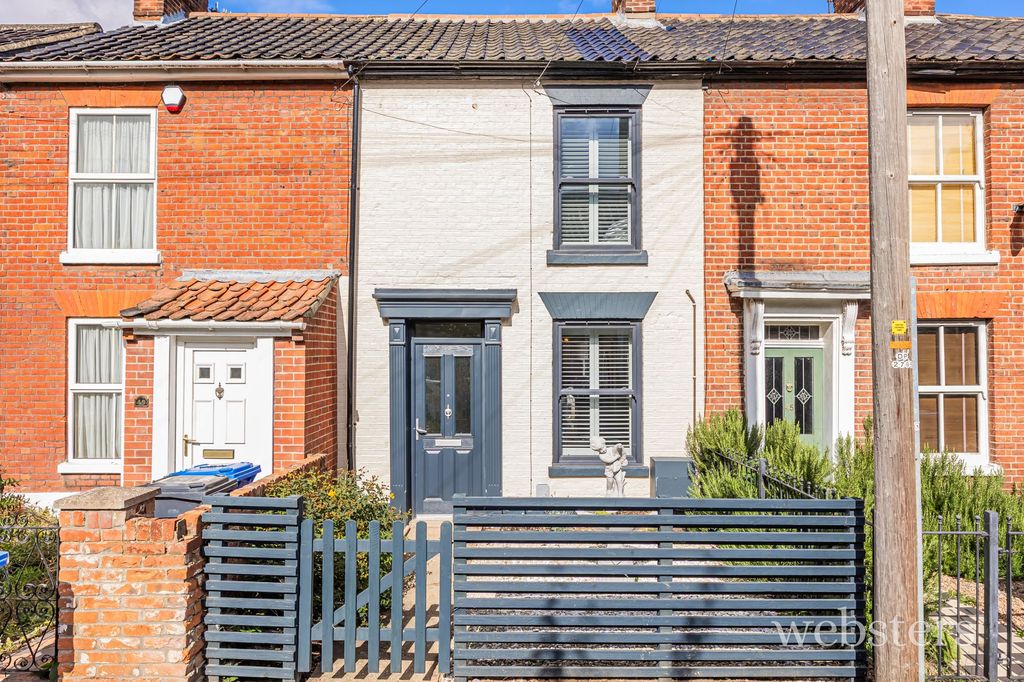 Property photo 1 of 16