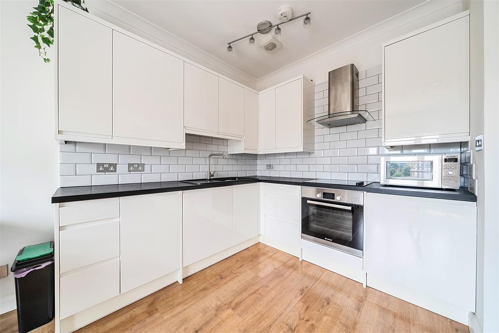 Property photo 3 of 11 1168430 (5).Jpg