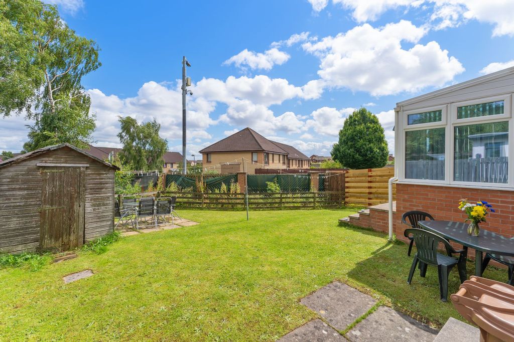 Property photo 2 of 24