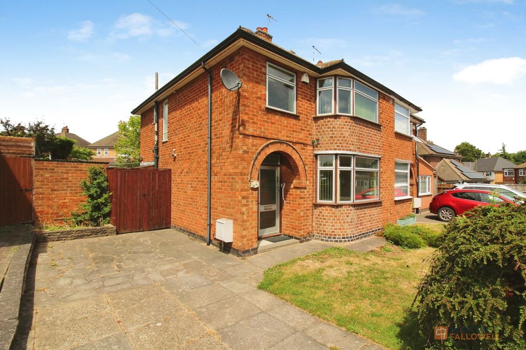Property photo 1 of 20