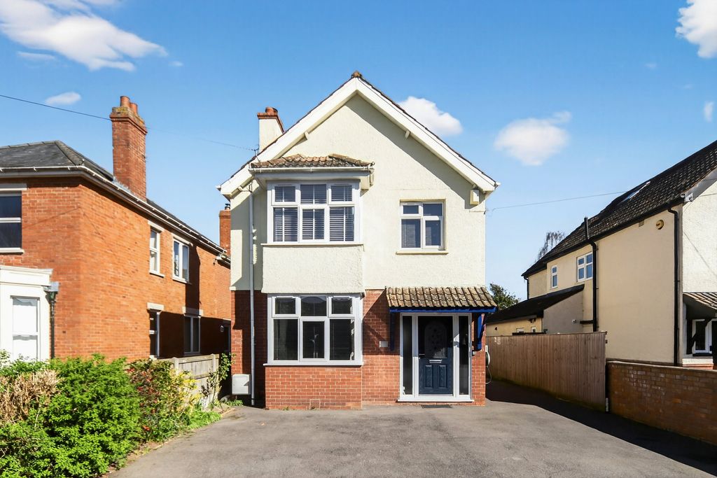 Property photo 1 of 25