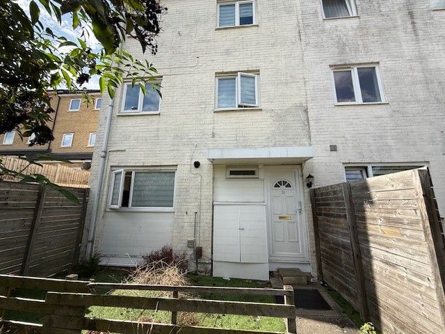 Property photo 3 of 3