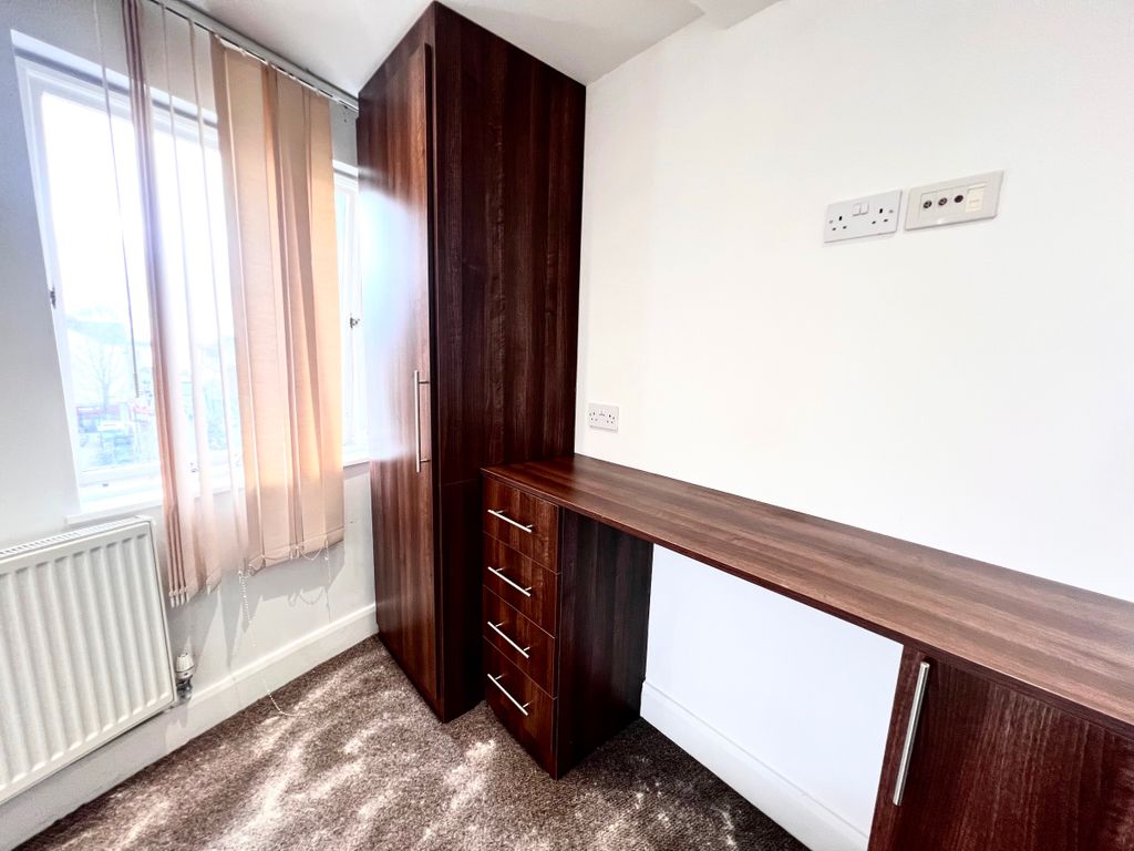 Property photo 2 of 2