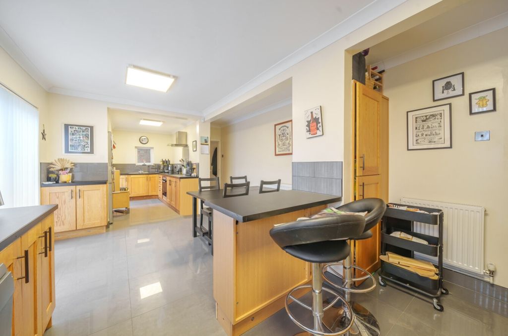 Property photo 2 of 20 Open Plan Kitchen Diner