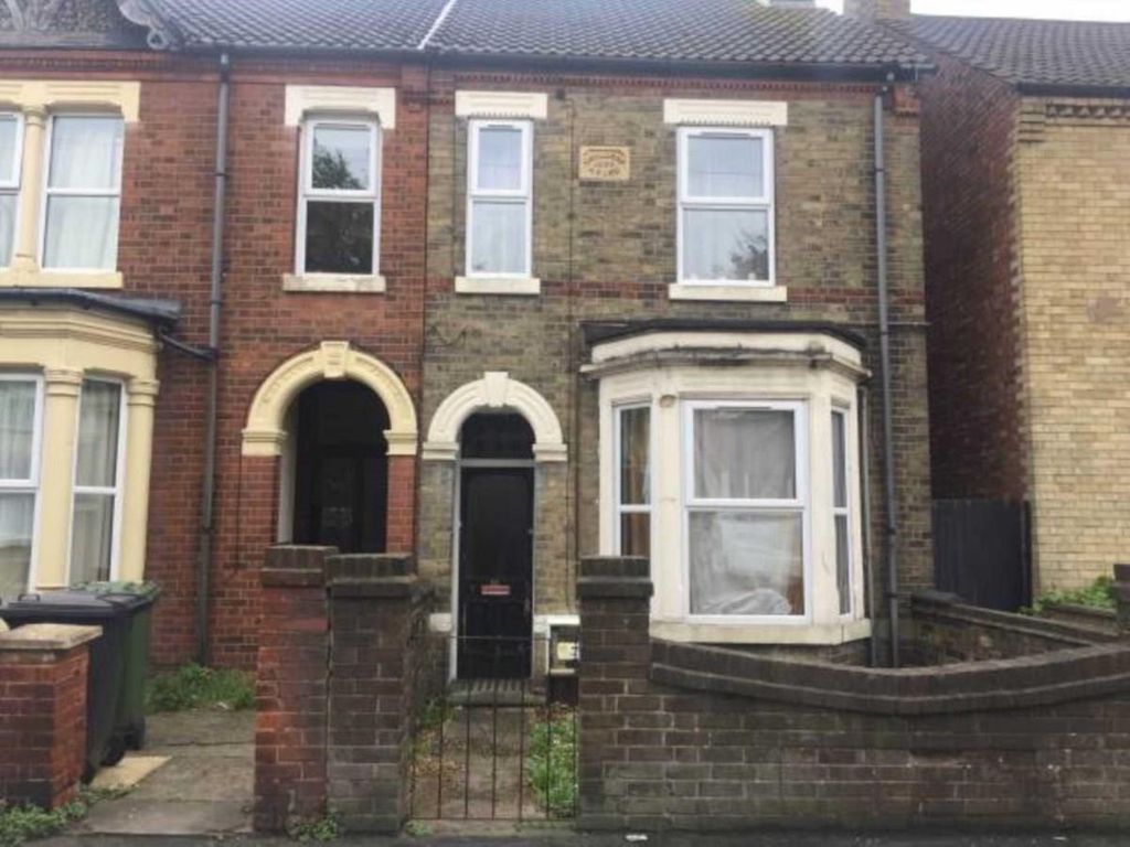 Property photo 1 of 6