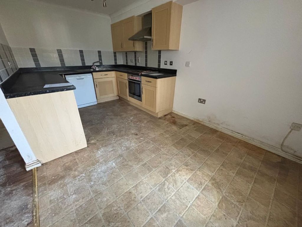 Property photo 2 of 7 Image 2