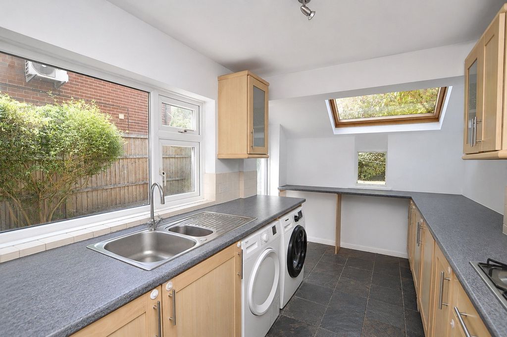 Property photo 2 of 10 Picture No. 19