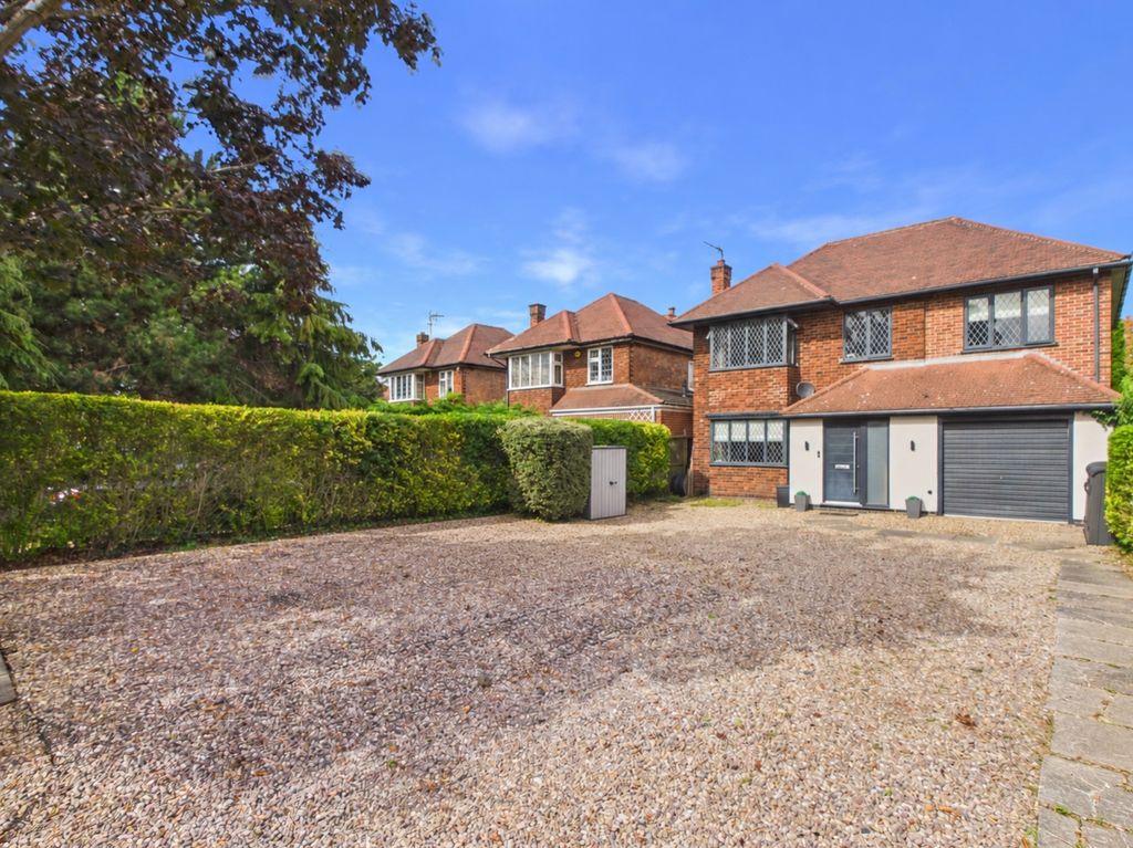 Property photo 1 of 24 64 Stapleford Front Shot