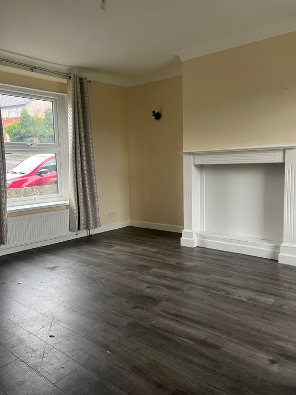 Property photo 2 of 4