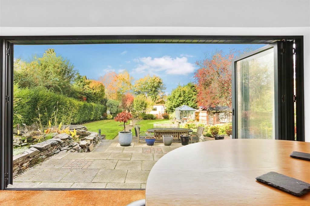 Property photo 2 of 52 1556493603 - 13.Jpg