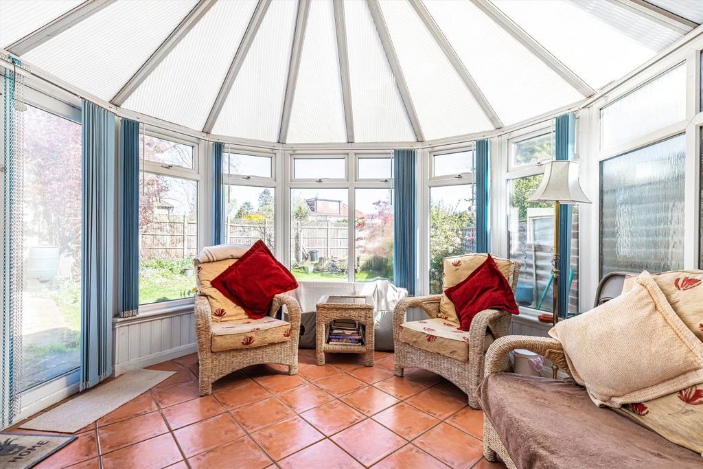 Additional image 4 of 3 bed semi-detached house for saleQueens Avenue, Hanworth TW13