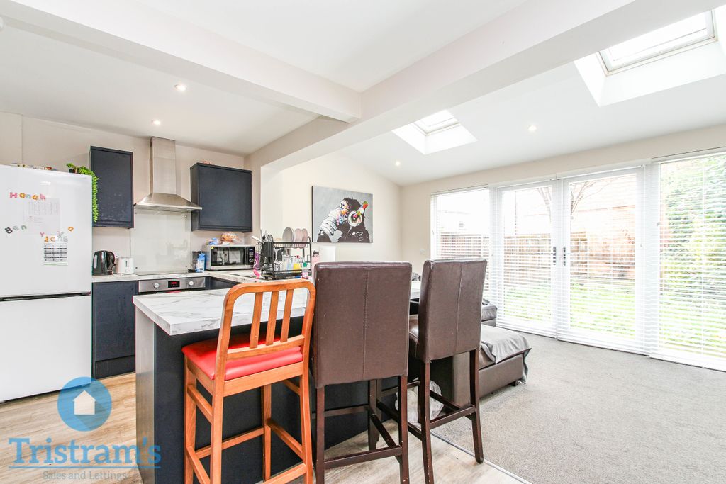 Property photo 3 of 17 Img_0049