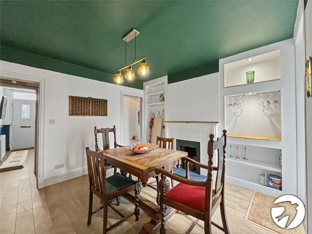 Property photo 3 of 16 Picture No. 04