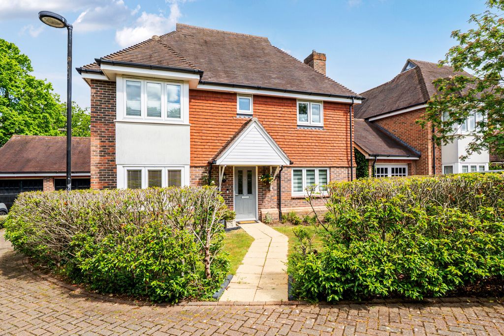 Property photo 1 of 16 1450978-2-6A05A61...