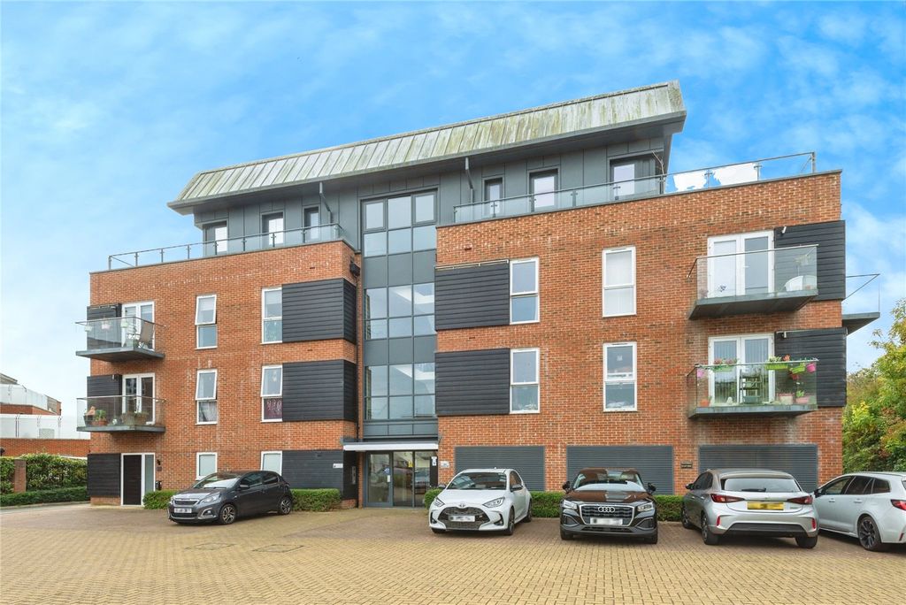 Property photo 2 of 14 Picture 2