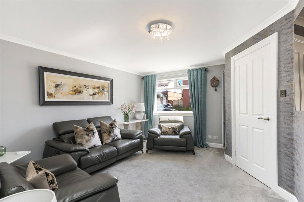 Property photo 3 of 21 Picture No. 03