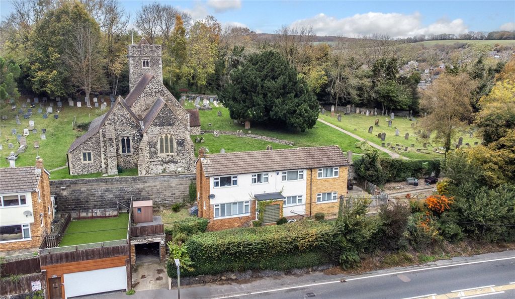 Property photo 3 of 30 Picture No. 07