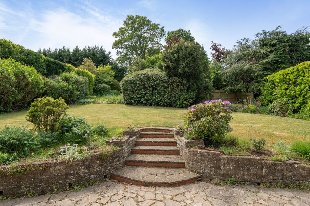 Property photo 2 of 25 Picture No. 57