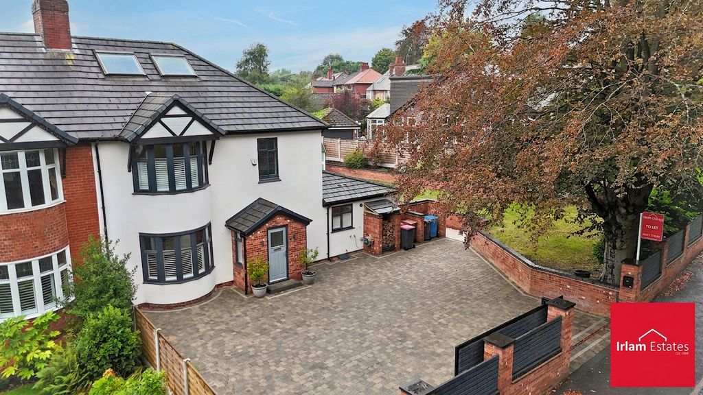 Property photo 1 of 50