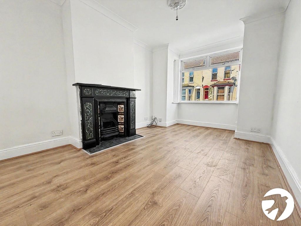 Property photo 2 of 14 Picture No. 08