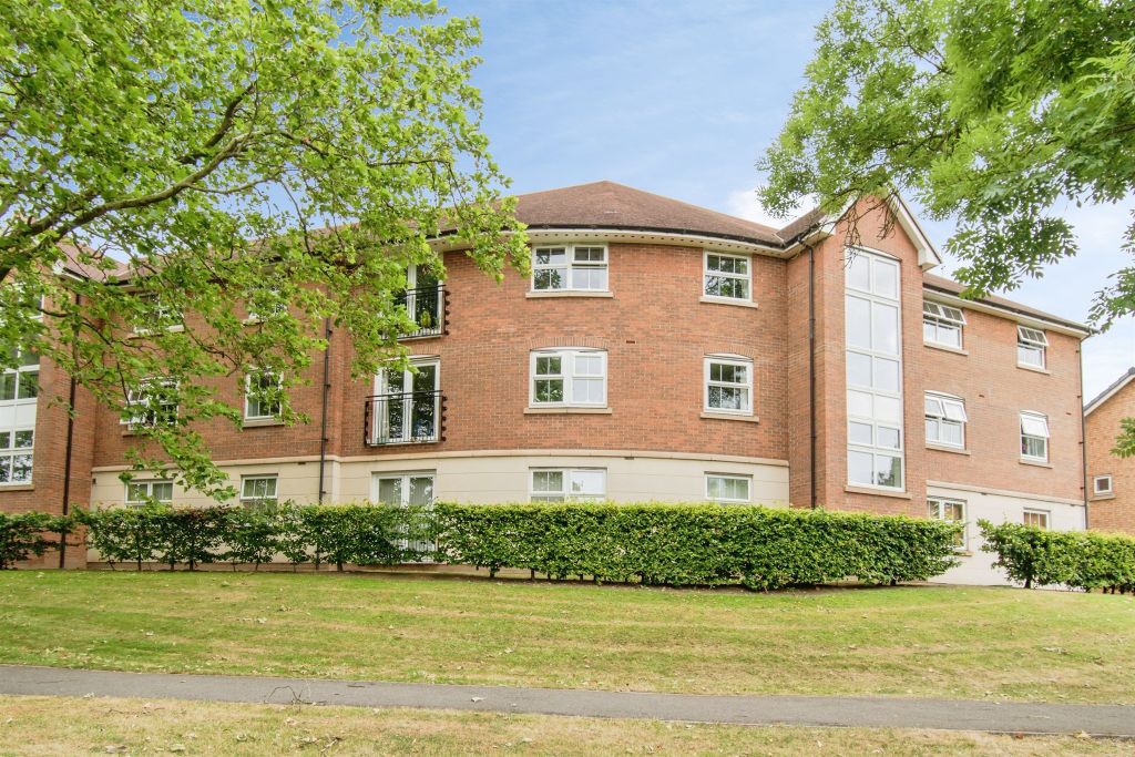 Property photo 1 of 17