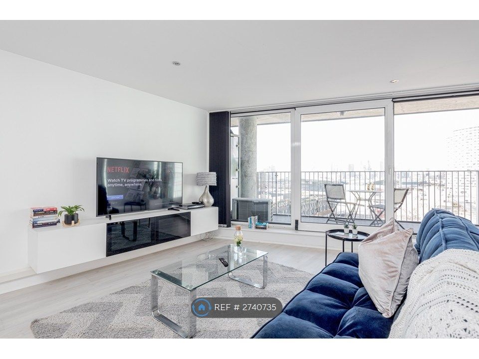 Property photo 2 of 35