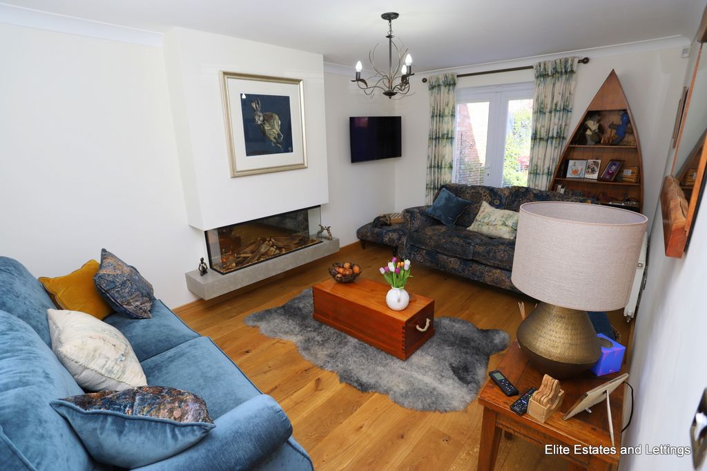 Property photo 3 of 25 03-Img_2226