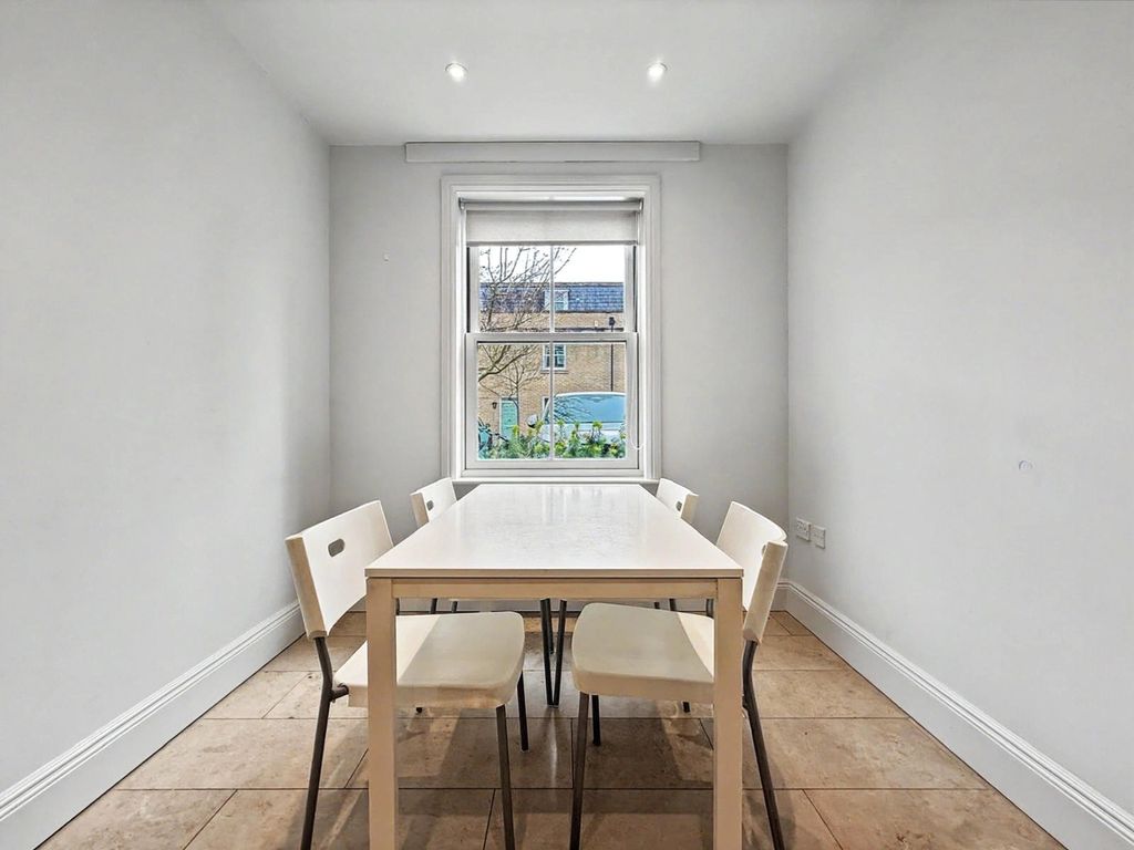 Property photo 2 of 13 Picture No. 57