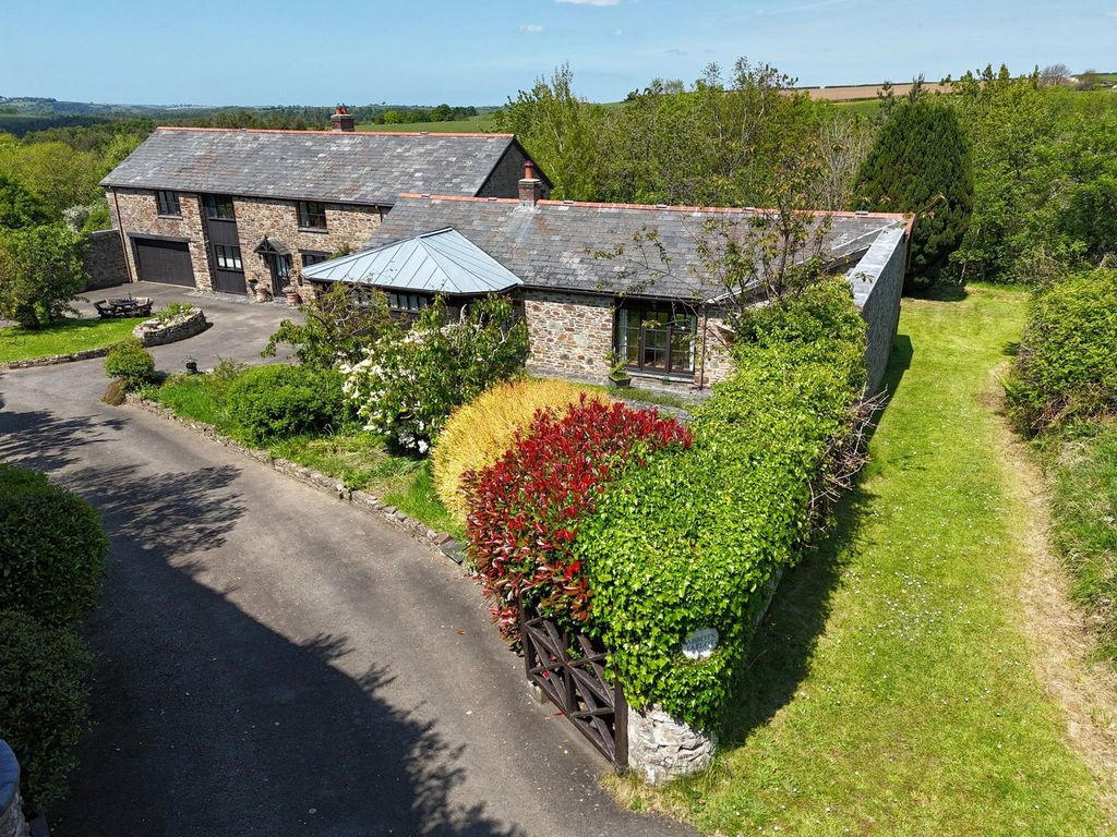 Property photo 1 of 48