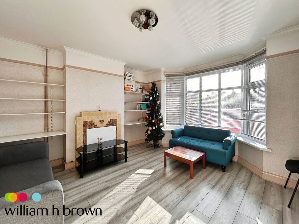 Property photo 2 of 8 Living Room