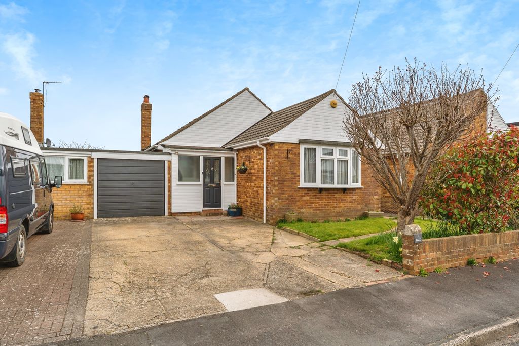 Property photo 1 of 17 Photography