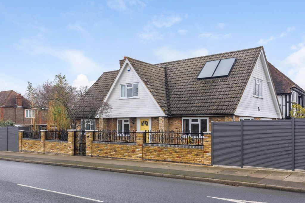 Property photo 1 of 18 Picture No. 21