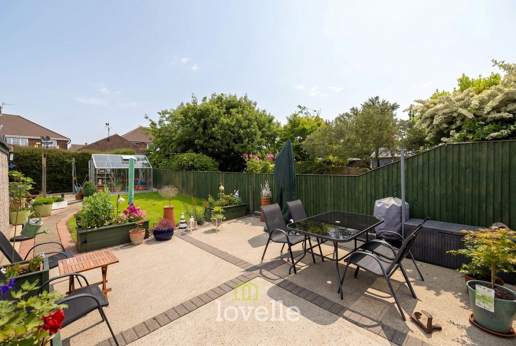 Property photo 3 of 29