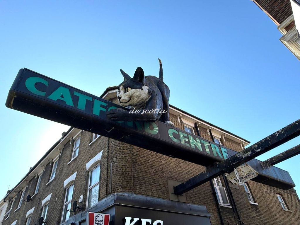 Property photo 3 of 9 Photo 7