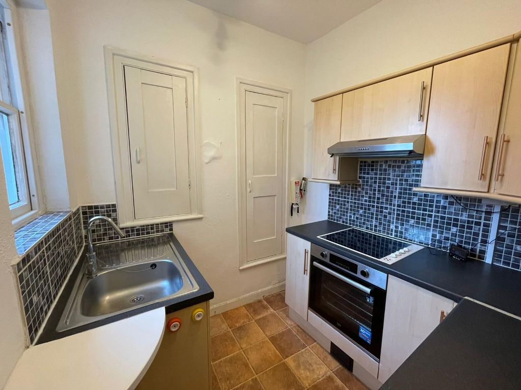 Property photo 3 of 12 Maqj2802.Jpg