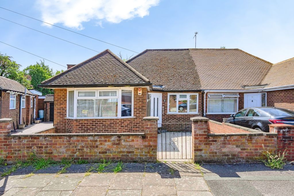 Property photo 1 of 16 Pbox-Img.Jpg