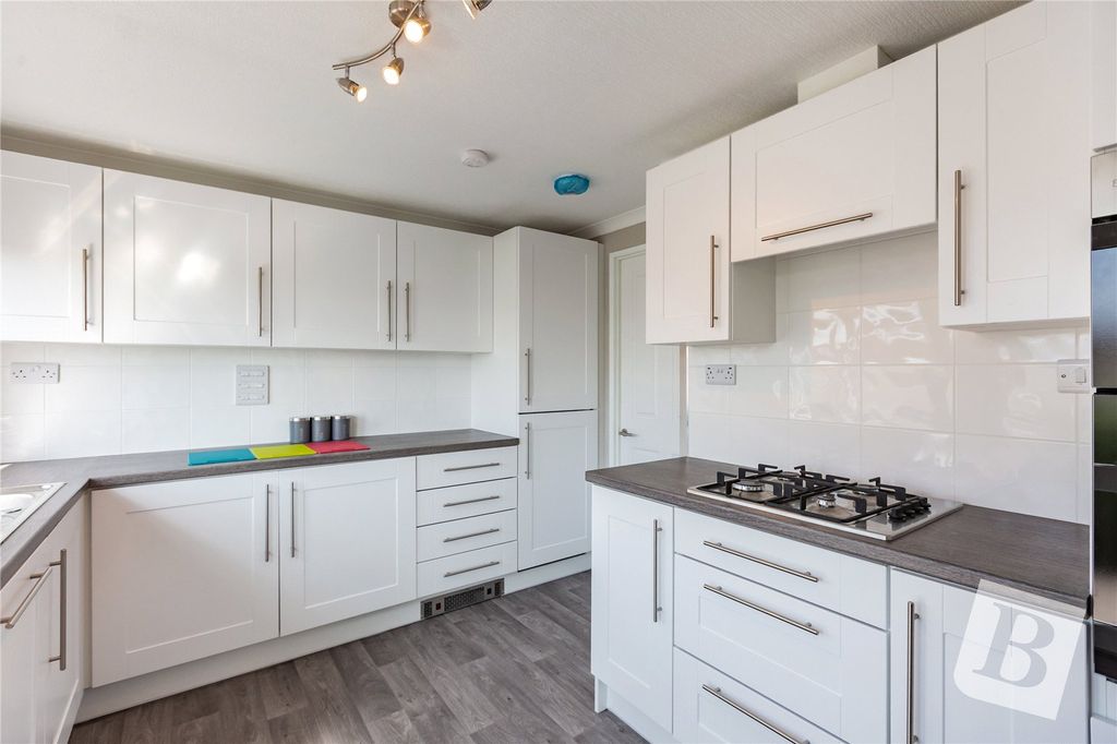 Property photo 1 of 19 Picture No. 24