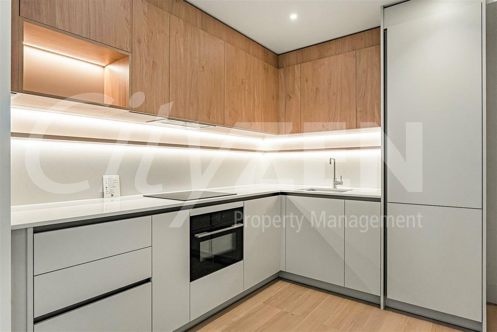 Property photo 3 of 23 Kitchen (Photo Of Similar Apartment)