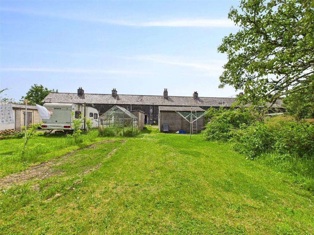 Property photo 2 of 15 Picture No. 16