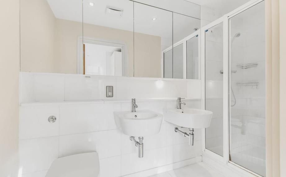 Property photo 3 of 8 47 Manor House 7 29.10.Png