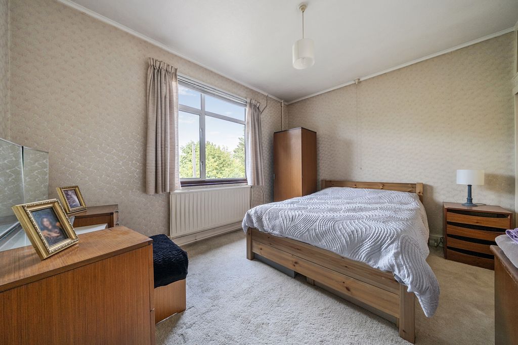 Property photo 2 of 22 Bedroom