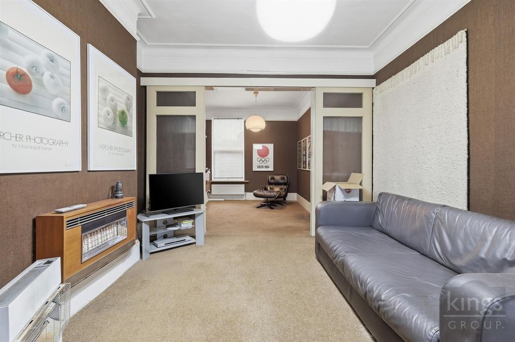 Property photo 3 of 19 Reception Room