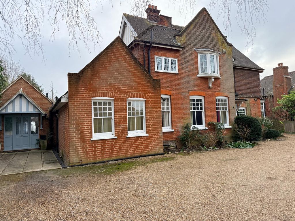 Property photo 1 of 13 Front Of The House