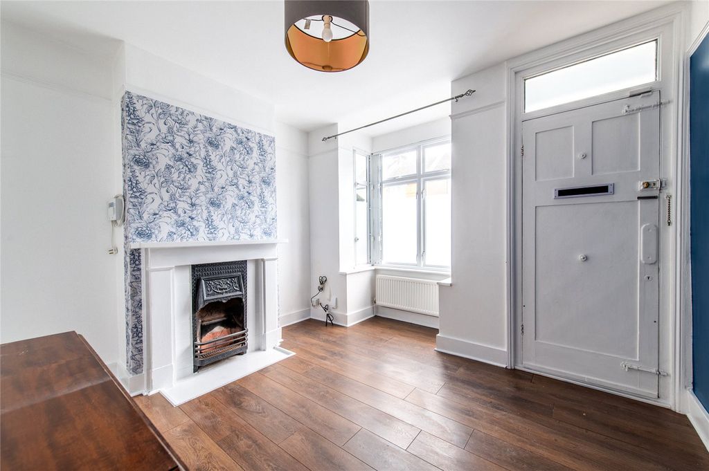 Property photo 3 of 15 Picture No. 08