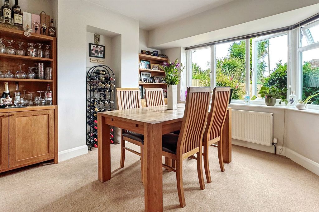 Property photo 3 of 25 Picture No. 07